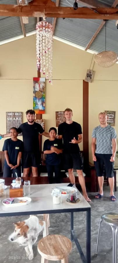 A-Manta Homestay Labuan Bajo Dış mekan fotoğraf